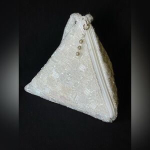 Vintage 50’s Comeco beaded triangle wrist clutch